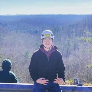 Meet your Posher, Devin